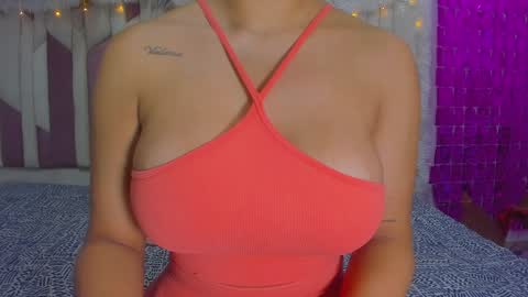 instagram luciana417  online show from 21, 12, 2024