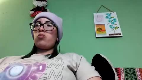 Snapshot of lucianacapisce chatting on 18, 2, 2025 Dani 3 online show from 18, 2, 2025