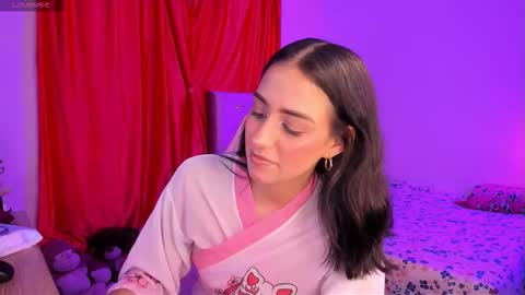 Snapshot of lucianacarter chatting on 18, 12, 2025 online show from 18, 12, 2025