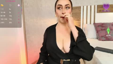 Luciana online show from 6, 4, 2026