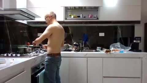 LucianNeo online show from 28, 11, 2025