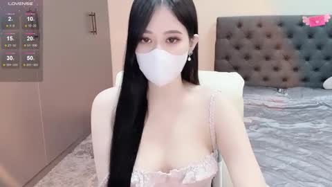 lucii04 online show from 9, 1, 2026