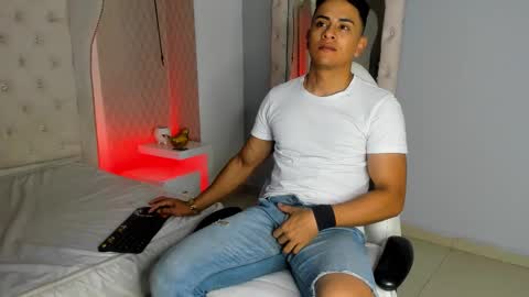 Snapshot of lucii_fer_ chatting on 1, 2, 2026 Leo online show from 1, 2, 2026