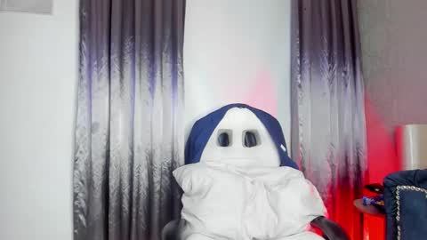 Snapshot of lucii_fer_ chatting on 26, 2, 2026 Leo online show from 26, 2, 2026