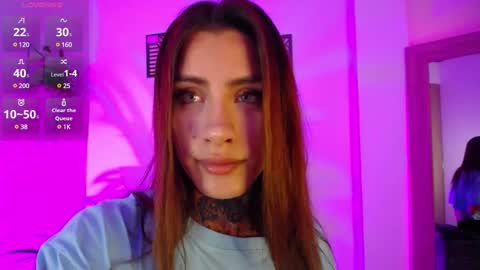 Snapshot of luciiana_lol chatting on 19, 12, 2024 luciiana online show from 19, 12, 2024