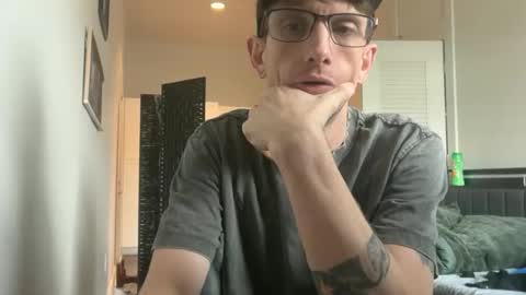 Snapshot of lucky_bme chatting on 15, 3, 2026 lucky_bme online show from 15, 3, 2026