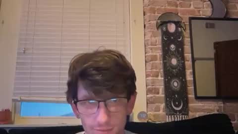 Snapshot of lucky_bme chatting on 7, 4, 2026 lucky_bme online show from 7, 4, 2026