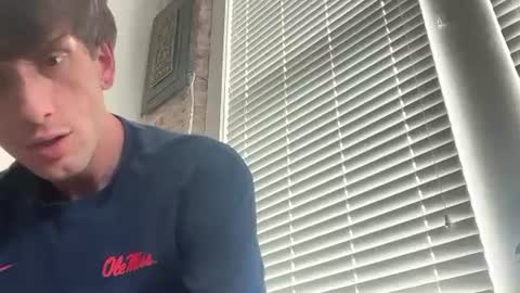 Snapshot of lucky_bme chatting on 15, 4, 2026 lucky_bme online show from 15, 4, 2026