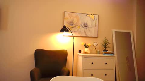 lucky_foryou_baby online show from 10, 2, 2025