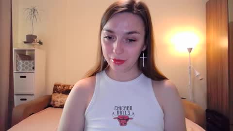 lucky_foryou_baby online show from 23, 2, 2025