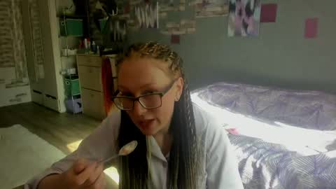 lucky_licky20 online show from 1, 6, 2026