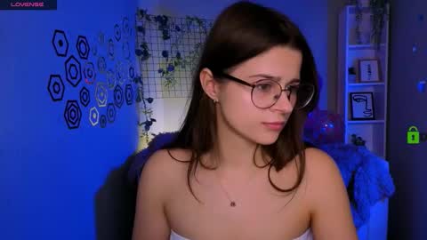 Snapshot of luckybabymeow chatting on 24, 2, 2026 Mila Sweetheart online show from 24, 2, 2026