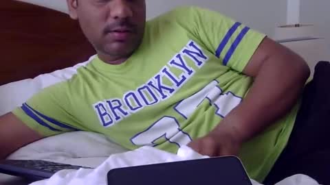 Snapshot of luckyfinalone chatting on 28, 9, 2025 luckyfinalone online show from 28, 9, 2025