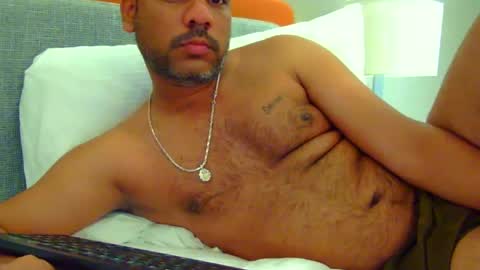 Snapshot of luckyfinalone chatting on 4, 10, 2025 luckyfinalone online show from 4, 10, 2025