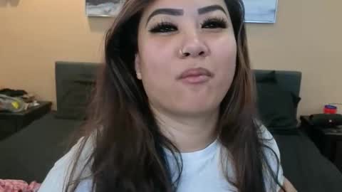 Snapshot of luckylee1992 chatting on 13, 1, 2026 luckylee1992 online show from 13, 1, 2026