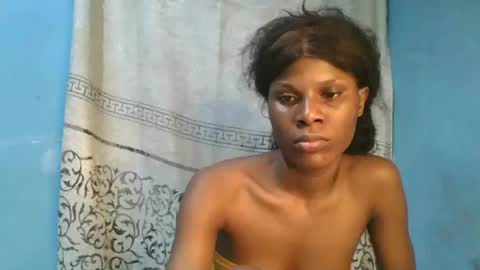 Snapshot of luckymadequeen chatting on 19, 4, 2026 Gloria online show from 19, 4, 2026