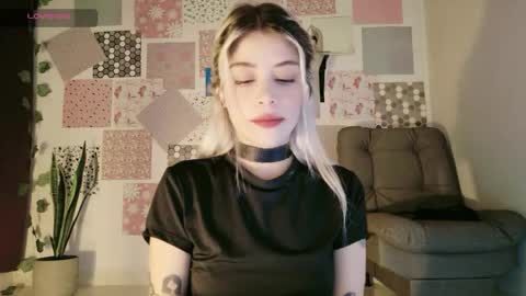 Snapshot of luckysapphire777 chatting on 6, 6, 2026 luckysapphire777 online show from 6, 6, 2026