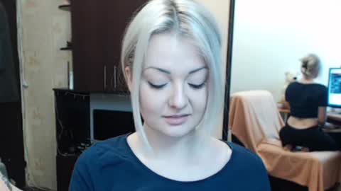 Snapshot of luckyshotgirl chatting on 17, 3, 2026 LuckyShot online show from 17, 3, 2026