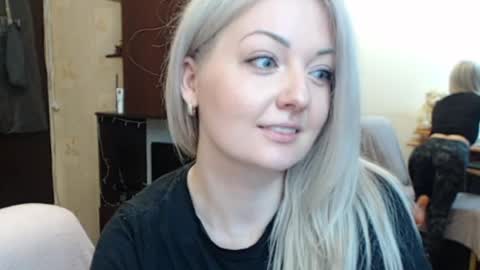 Snapshot of luckyshotgirl chatting on 30, 3, 2026 LuckyShot online show from 30, 3, 2026
