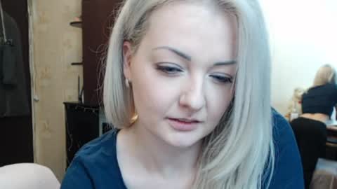 Snapshot of luckyshotgirl chatting on 9, 4, 2026 LuckyShot online show from 9, 4, 2026
