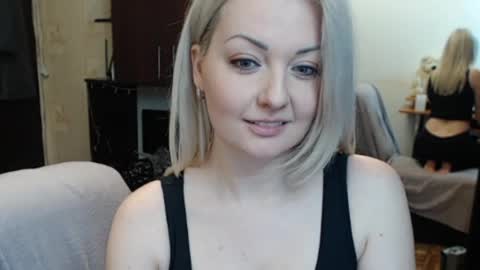Snapshot of luckyshotgirl chatting on 10, 4, 2026 LuckyShot online show from 10, 4, 2026