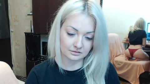 Snapshot of luckyshotgirl chatting on 18, 5, 2026 LuckyShot online show from 18, 5, 2026