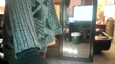 Snapshot of luckytrustme chatting on 4, 2, 2026 luckytrustme online show from 4, 2, 2026