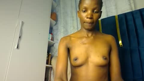 Snapshot of luckyy003 chatting on 22, 9, 2025 brielle online show from 22, 9, 2025