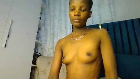 Snapshot of luckyy003 chatting on 27, 9, 2025 brielle online show from 27, 9, 2025