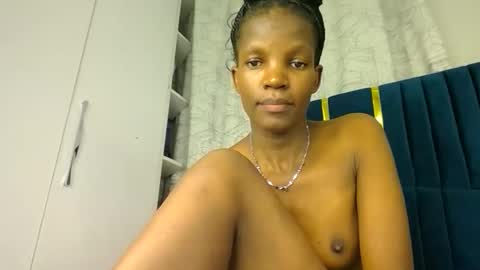 Snapshot of luckyy003 chatting on 12, 10, 2025 brielle online show from 12, 10, 2025