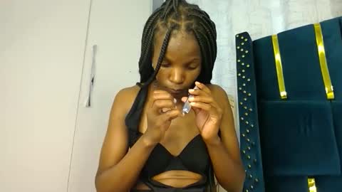 Snapshot of luckyy003 chatting on 13, 10, 2025 brielle online show from 13, 10, 2025