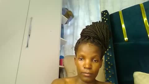 Snapshot of luckyy003 chatting on 11, 11, 2025 brielle online show from 11, 11, 2025