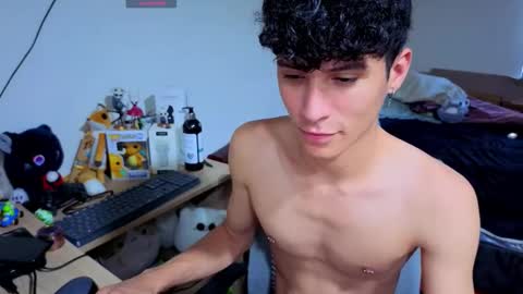 Lu Independent Model online show from 25, 11, 2025