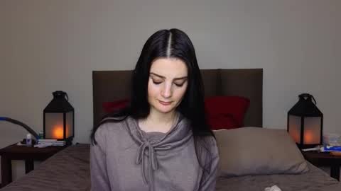 Lucy online show from 19, 9, 2025