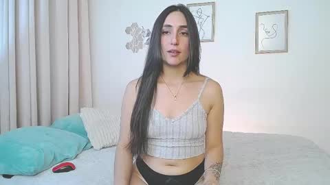 Snapshot of lucy_be chatting on 21, 4, 2026 Lucia online show from 21, 4, 2026