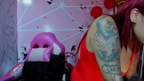 lucy_beatifull online show from 17, 2, 2025