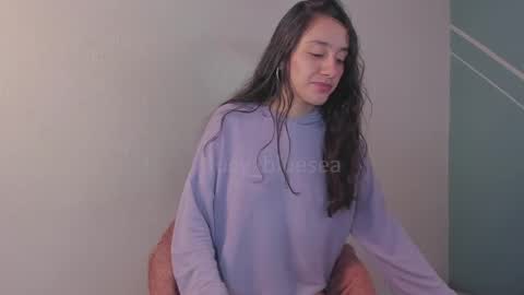 Snapshot of lucy_bluesea chatting on 24, 4, 2026 Lucy Herrera online show from 24, 4, 2026