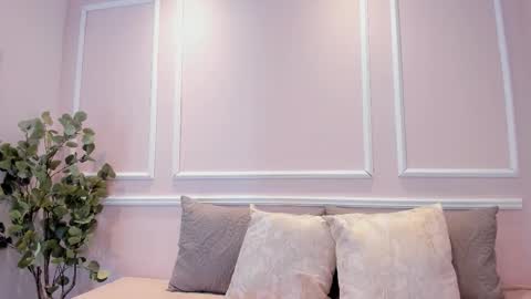 lucy_canel online show from 5, 1, 2026