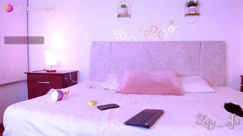 Luciana online show from 6, 1, 2026