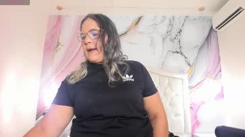 Snapshot of lucy_milf_474 chatting on 12, 7, 2026 Lucy online show from 12, 7, 2026