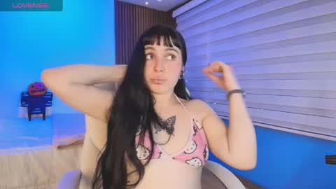 Snapshot of lucy_smith7 chatting on 13, 10, 2025 Sofia  online show from 13, 10, 2025