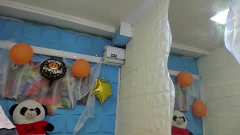 Snapshot of lucy_unlimited chatting on 1, 11, 2025 Lucy unlimit come back here online show from 1, 11, 2025