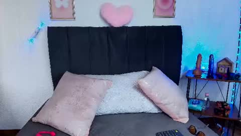 Snapshot of lucyfer_111 chatting on 14, 6, 2026 sam online show from 14, 6, 2026