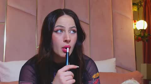 Snapshot of lucylexton chatting on 14, 3, 2026 Lucy Lexton online show from 14, 3, 2026