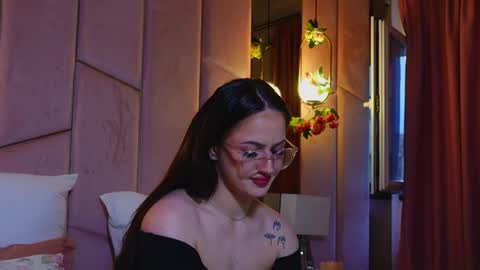 Snapshot of lucylexton chatting on 30, 3, 2026 Lucy Lexton online show from 30, 3, 2026