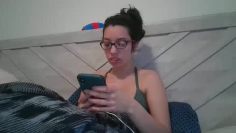 Snapshot of lucylitt25 chatting on 18, 3, 2026 lucylitt25 online show from 18, 3, 2026