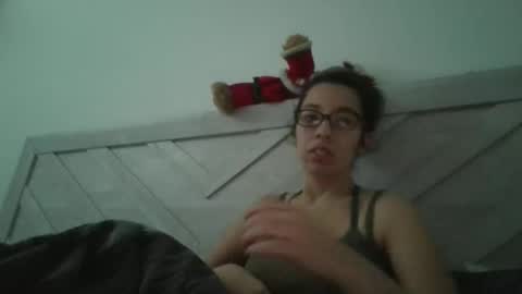 Snapshot of lucylitt25 chatting on 20, 4, 2026 lucylitt25 online show from 20, 4, 2026