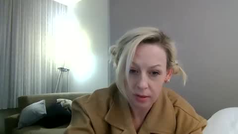 Snapshot of lucyloveslookers78240 chatting on 4, 12, 2024 Lucy Loves Lookers online show from 4, 12, 2024