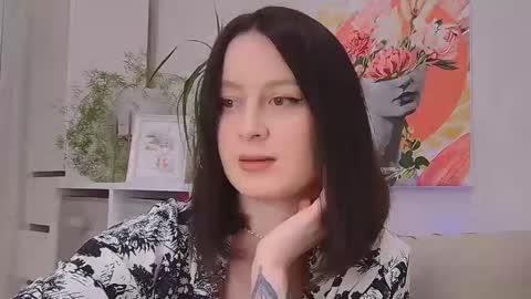 Snapshot of lucyrosy chatting on 1, 3, 2025 Lucy online show from 1, 3, 2025