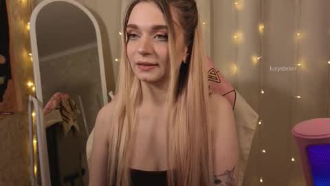 Lucy online show from 28, 2, 2026